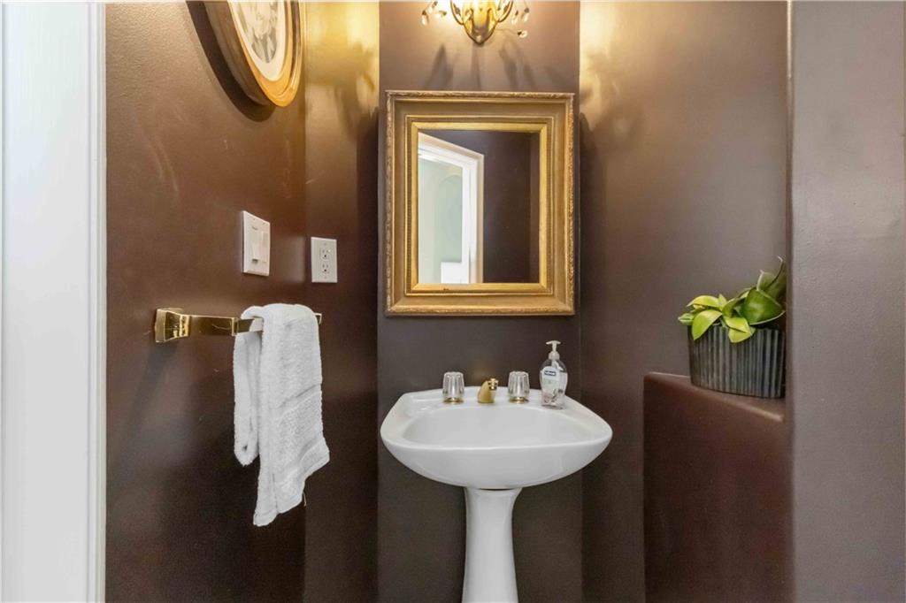 215 Ridge Point Court