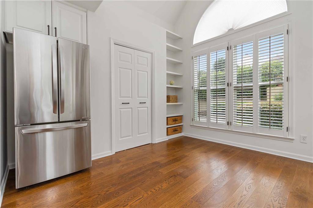 215 Ridge Point Court