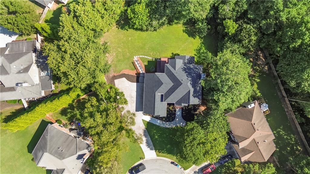 620 Reeves Hill Point