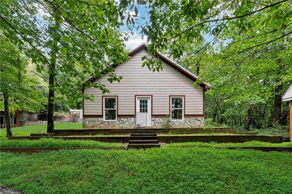 631 Sunset Cliff Drive