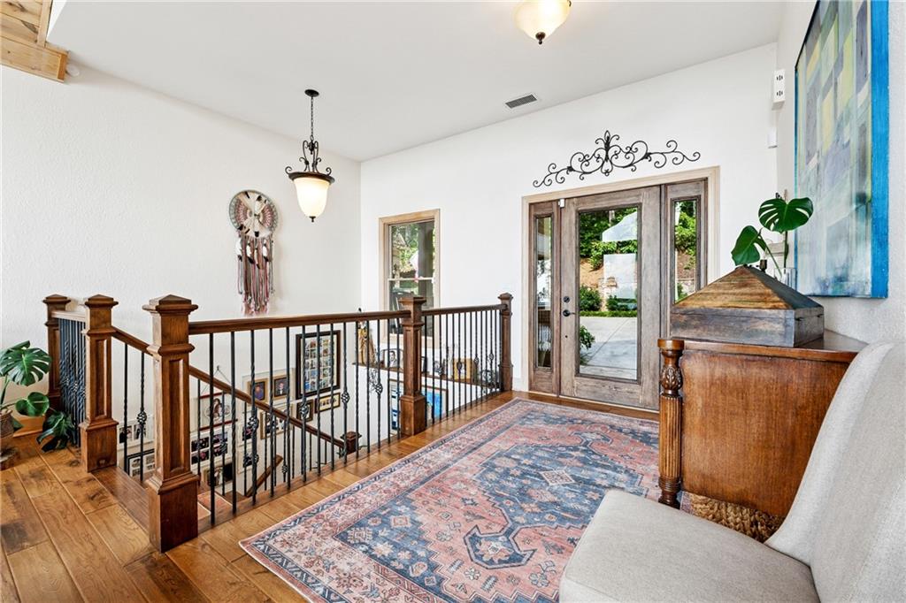 140 Sunset Cliff Drive