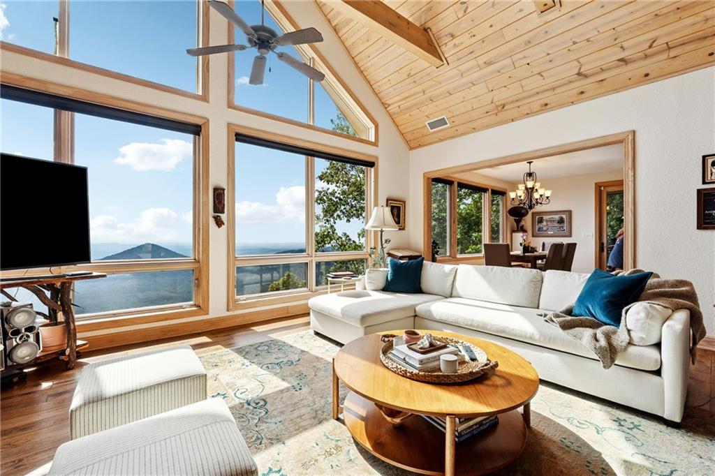 140 Sunset Cliff Drive