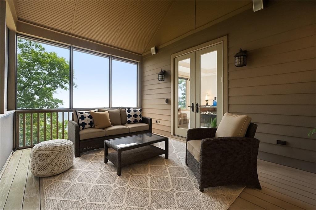140 Sunset Cliff Drive