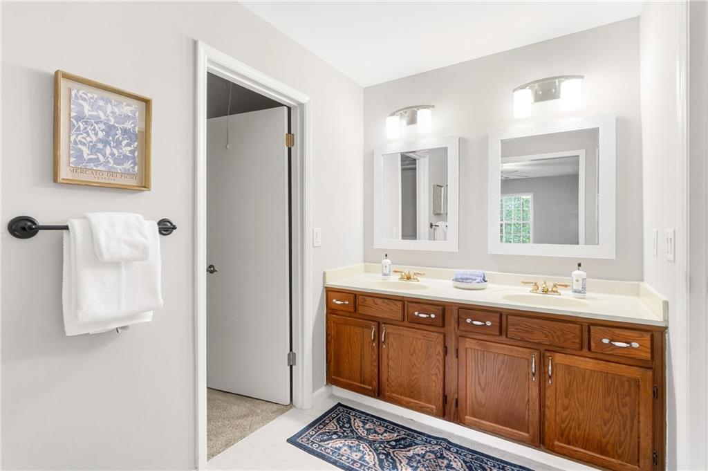 604 MILL POND Road Unit 604