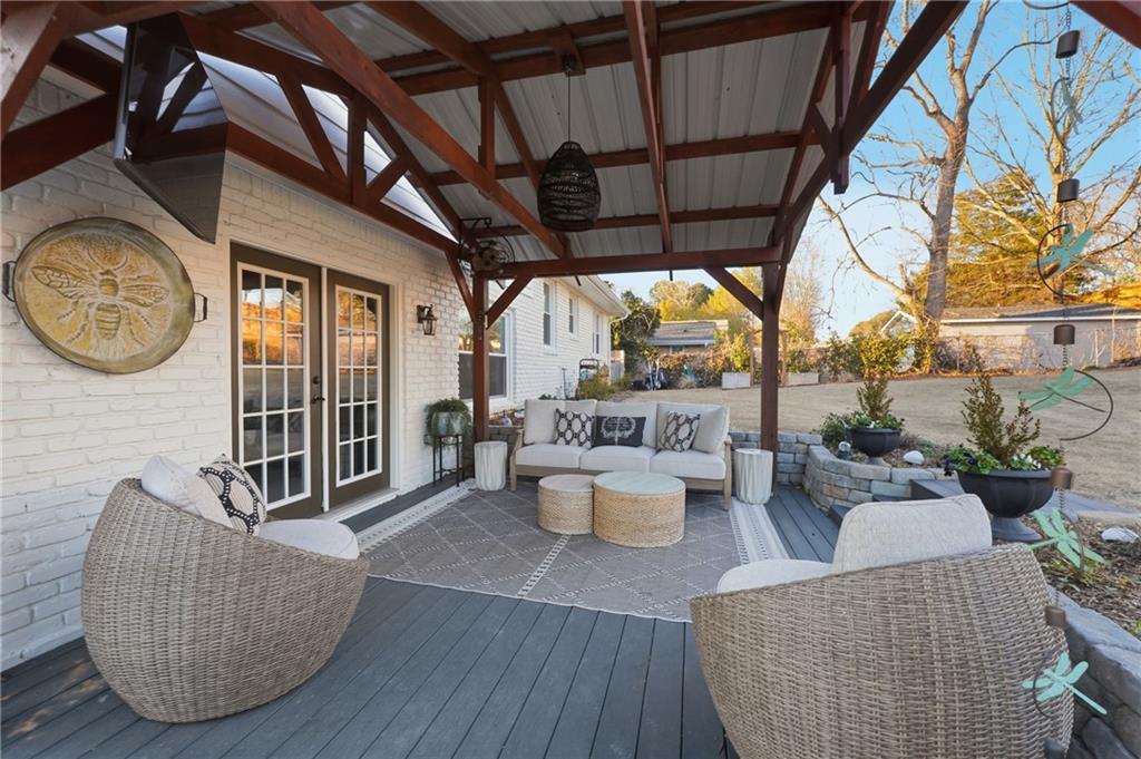 2871 Fontainebleau Drive