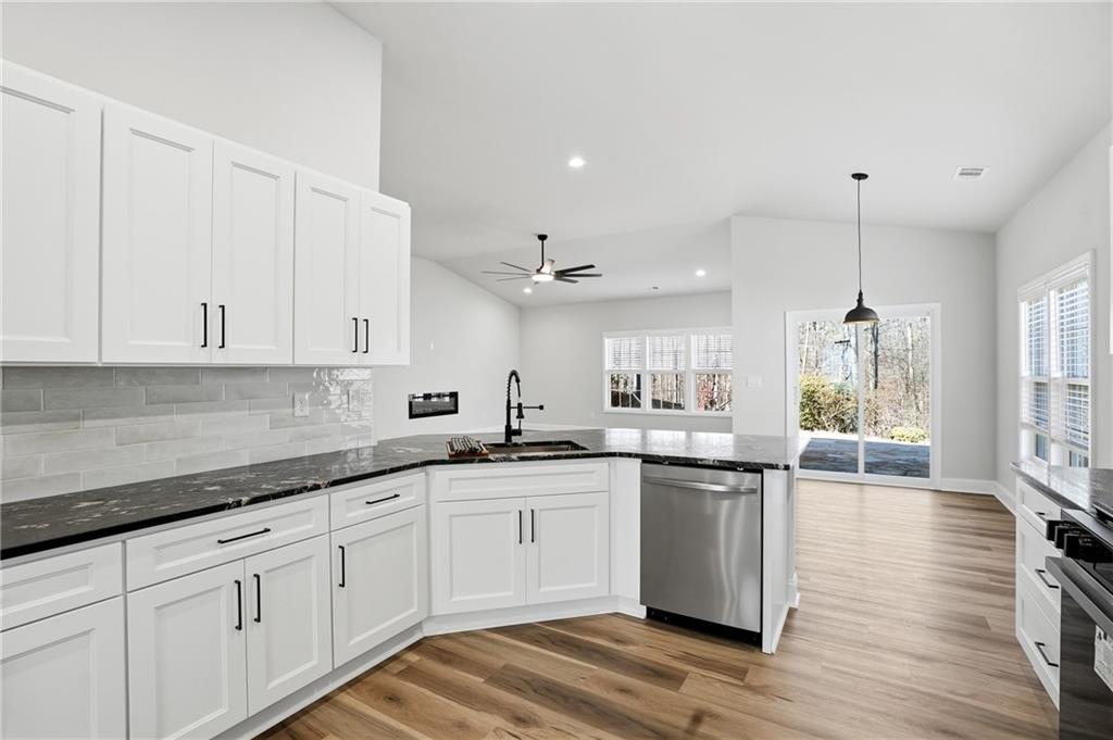 2919 Heritage Oaks Circle