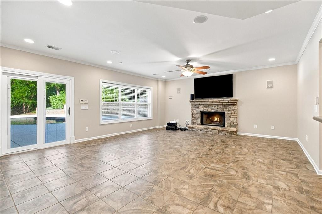 390 Chaffin Road