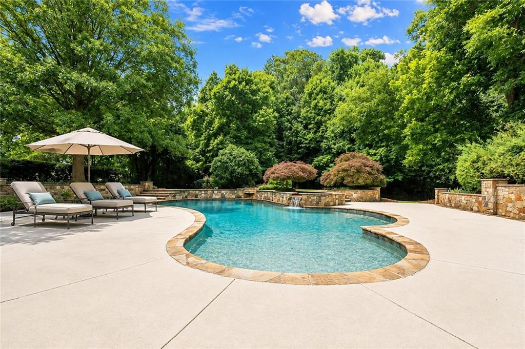 390 Chaffin Road