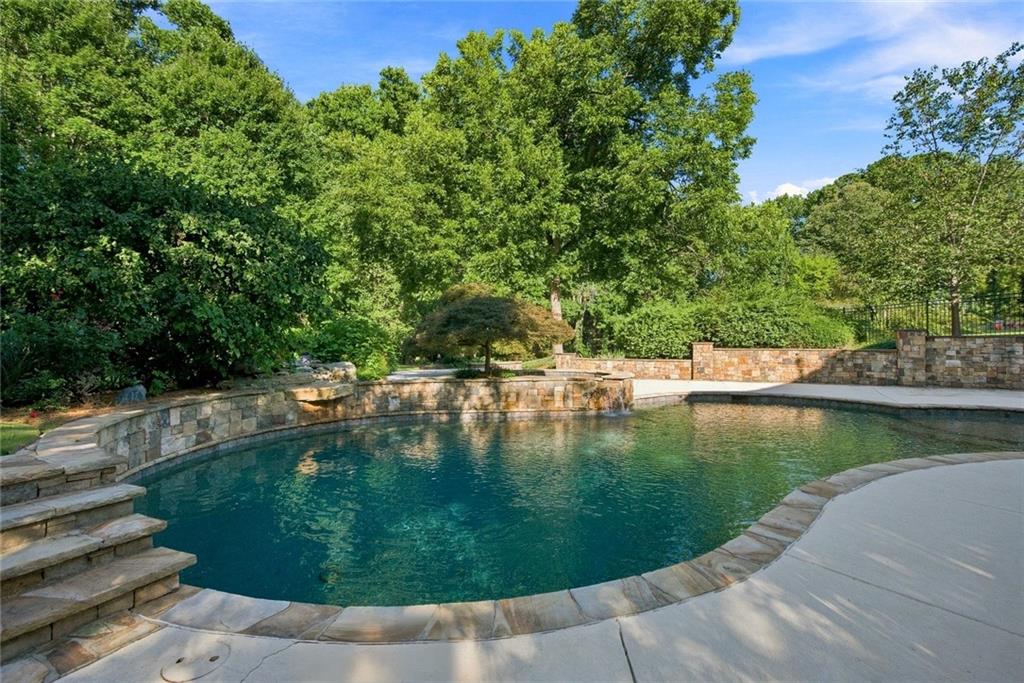390 Chaffin Road