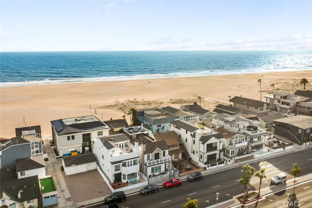 713 W Balboa Boulevard