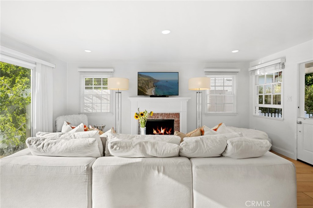 427 Belvue Lane