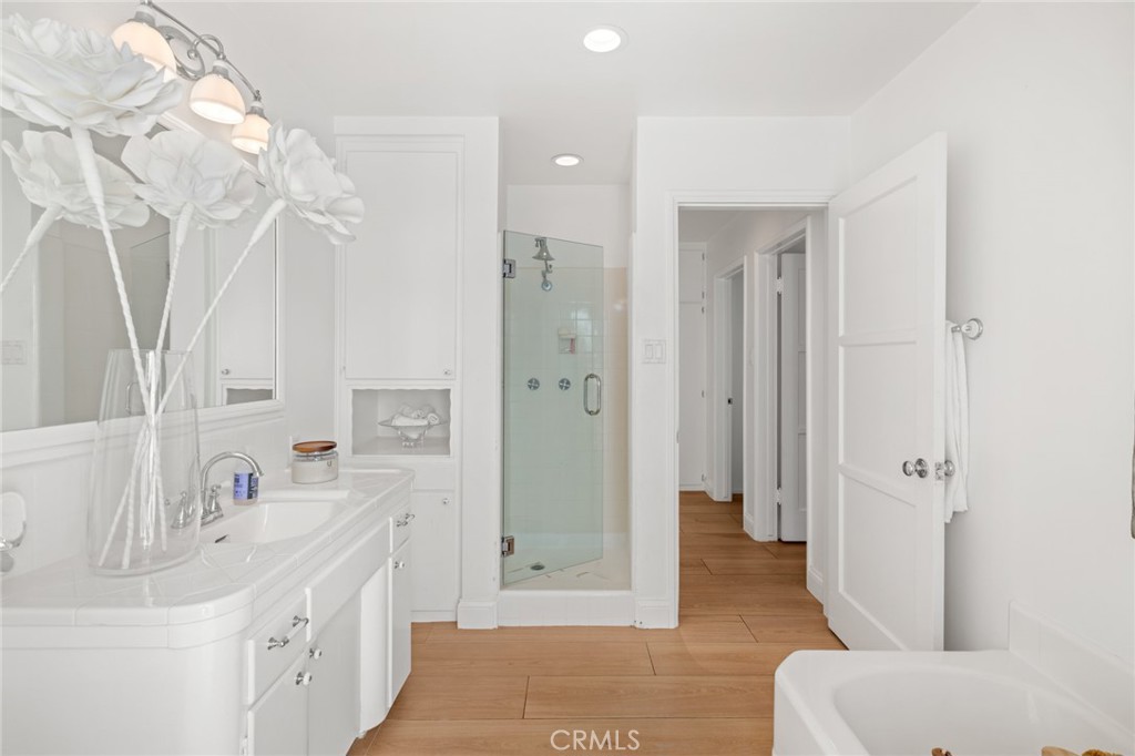 427 Belvue Lane