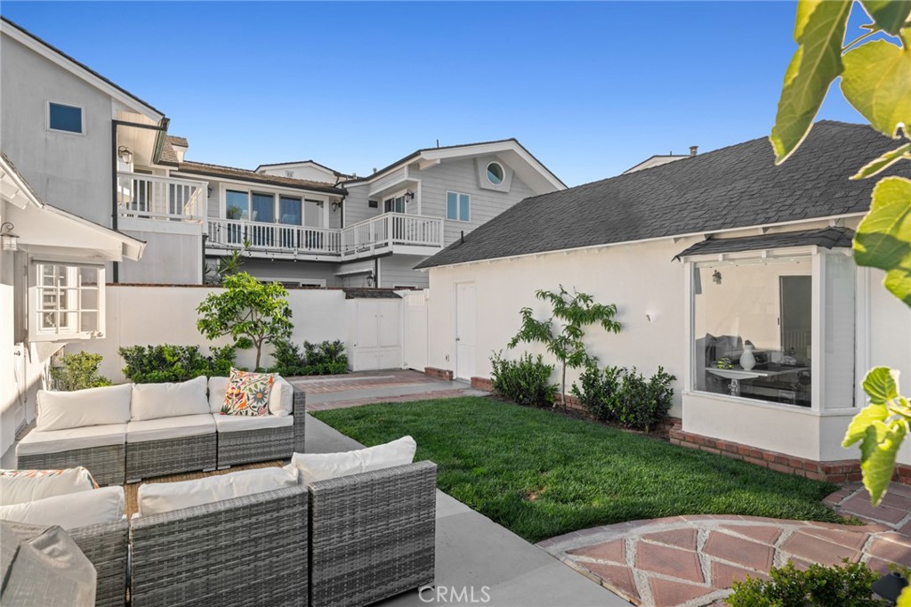 427 Belvue Lane