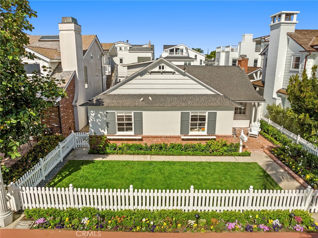 427 Belvue Lane