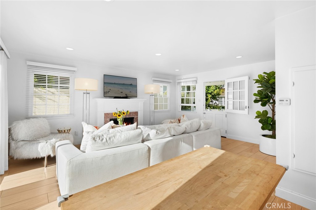 427 Belvue Lane