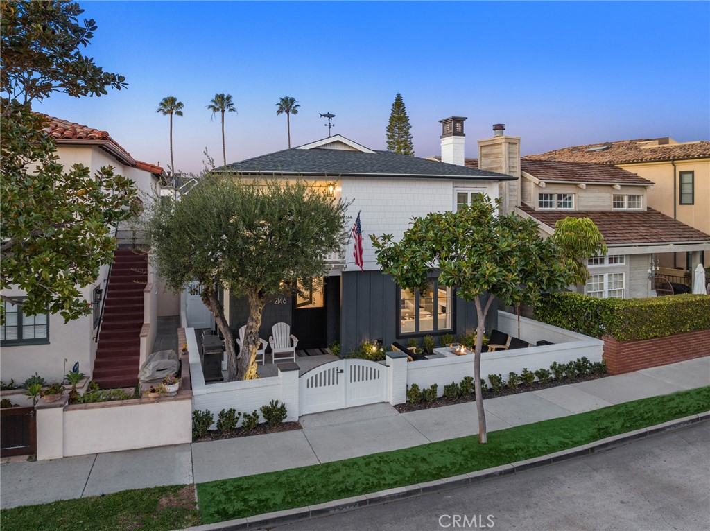 2146 Miramar Drive