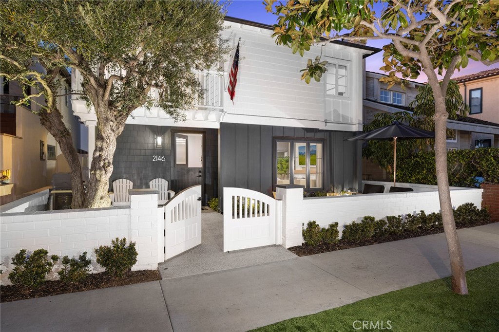 2146 Miramar Drive