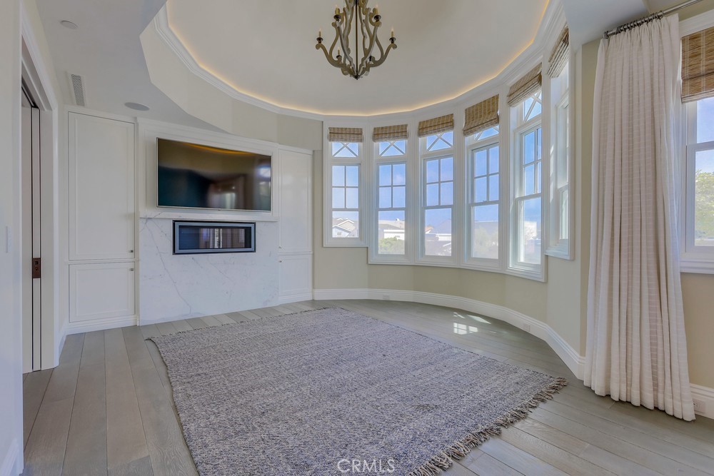 1733 Miramar Drive