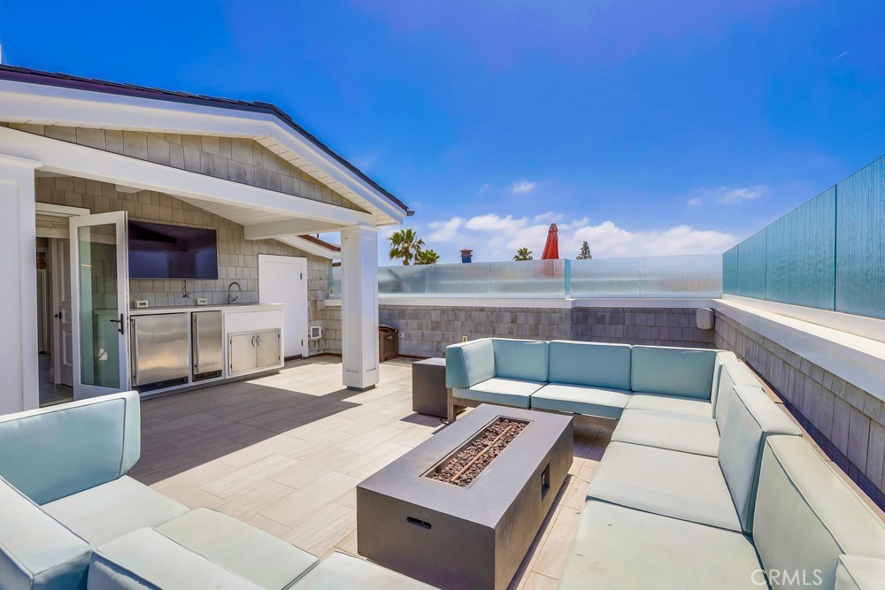 1733 Miramar Drive