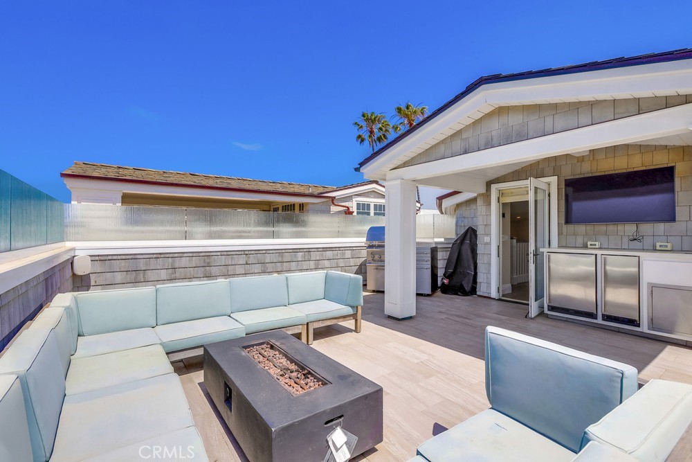 1733 Miramar Drive