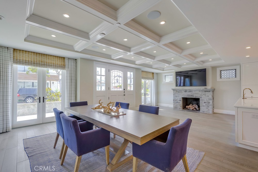 1733 Miramar Drive