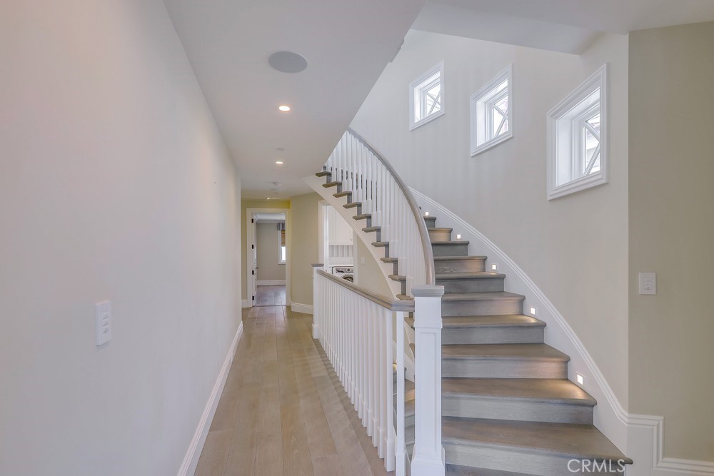 1733 Miramar Drive