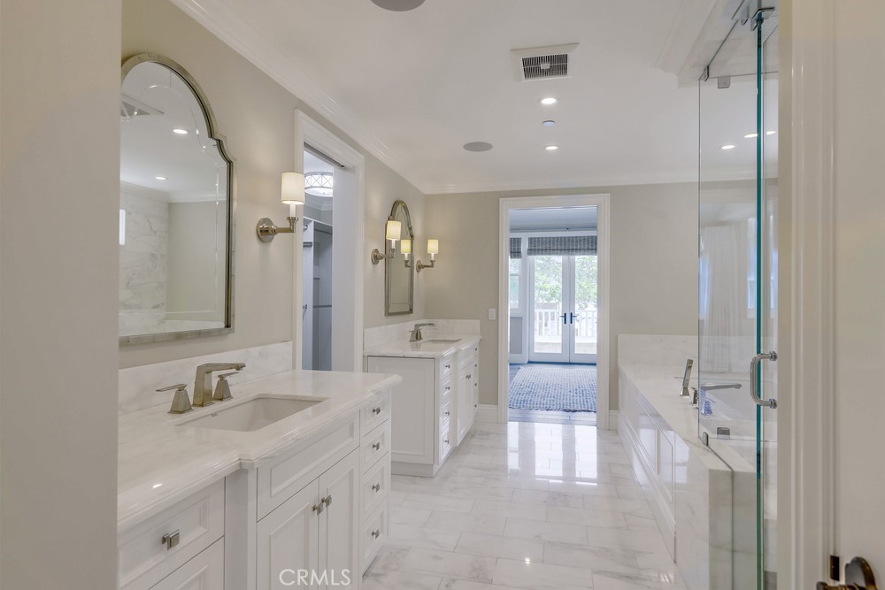 1733 Miramar Drive