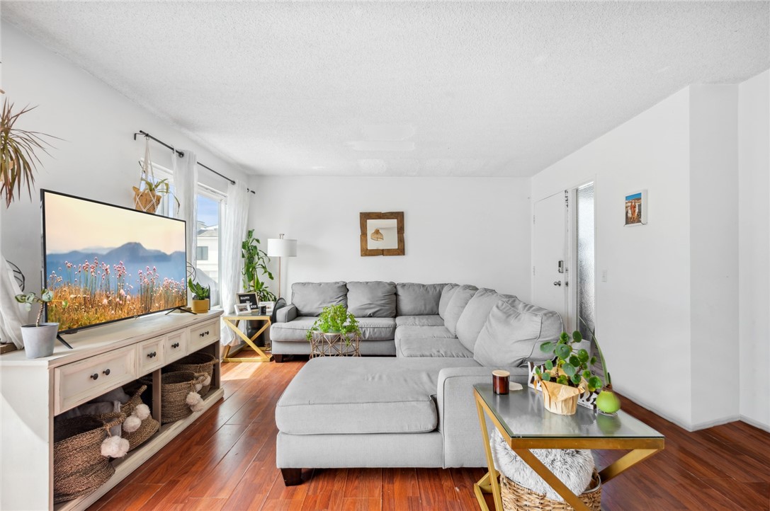 4908 Seashore Drive
