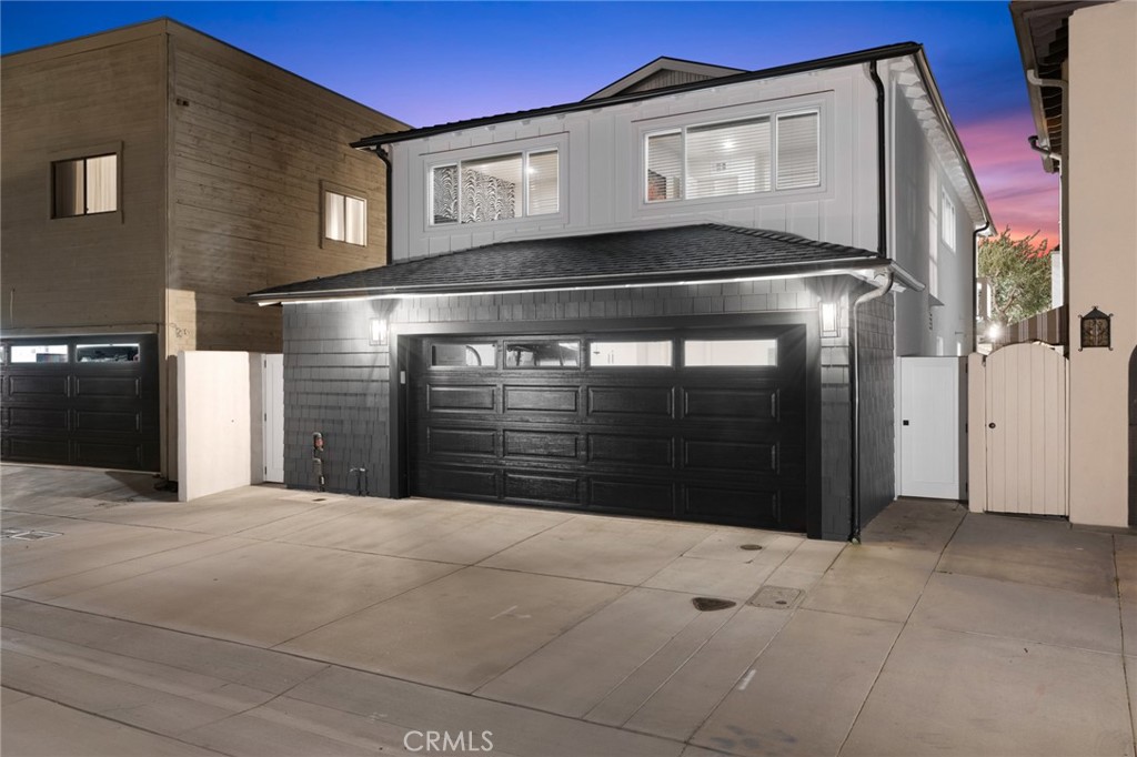 2146 Miramar Drive