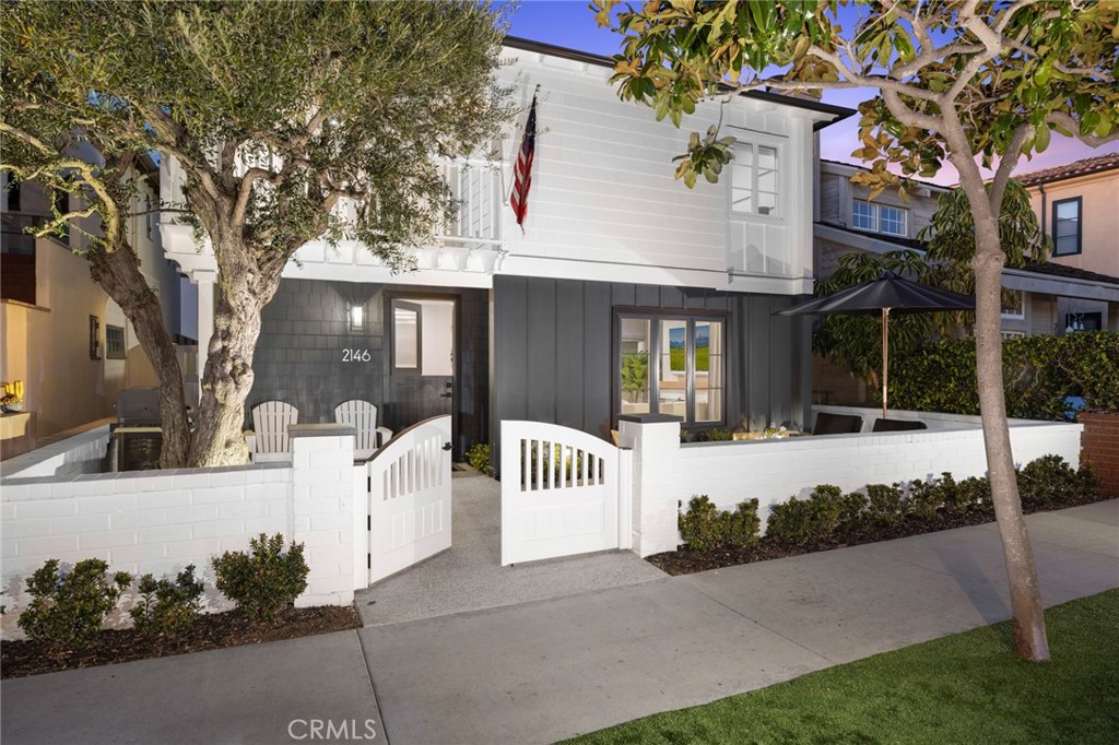 2146 Miramar Drive