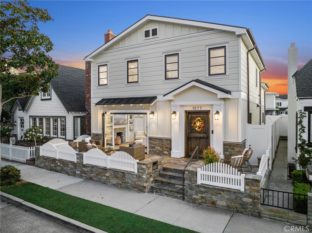 1577 Miramar Drive