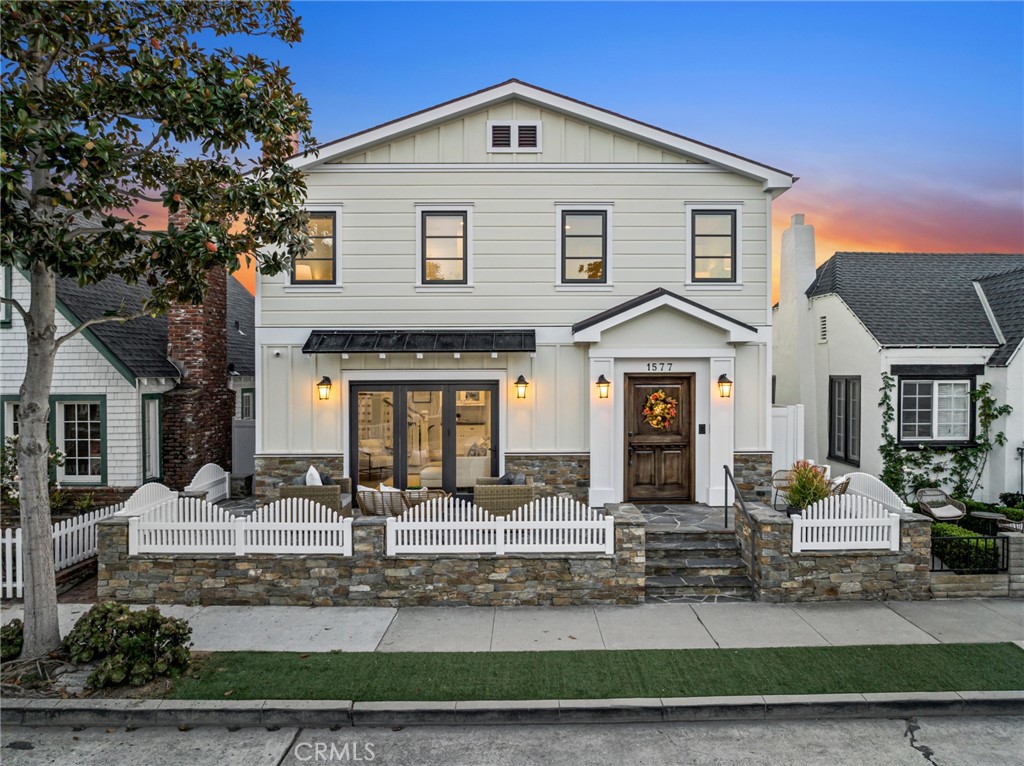 1577 Miramar Drive