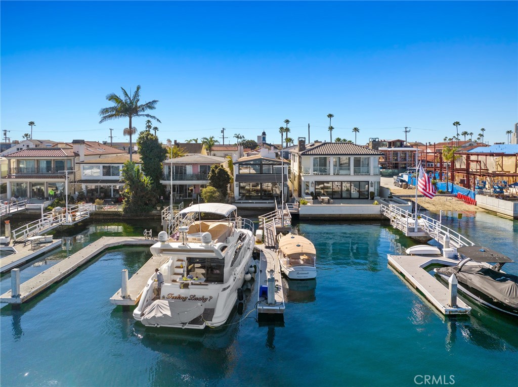1344 W Bay Avenue