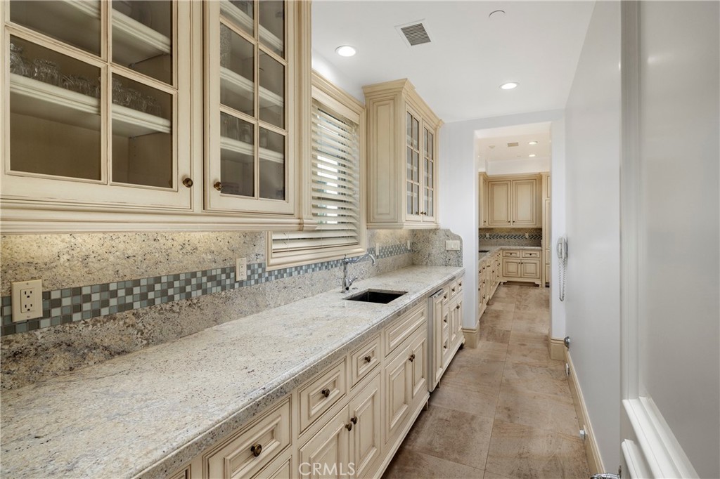2258 Channel Road