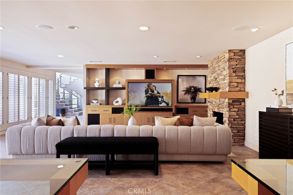 12 Harbor Island