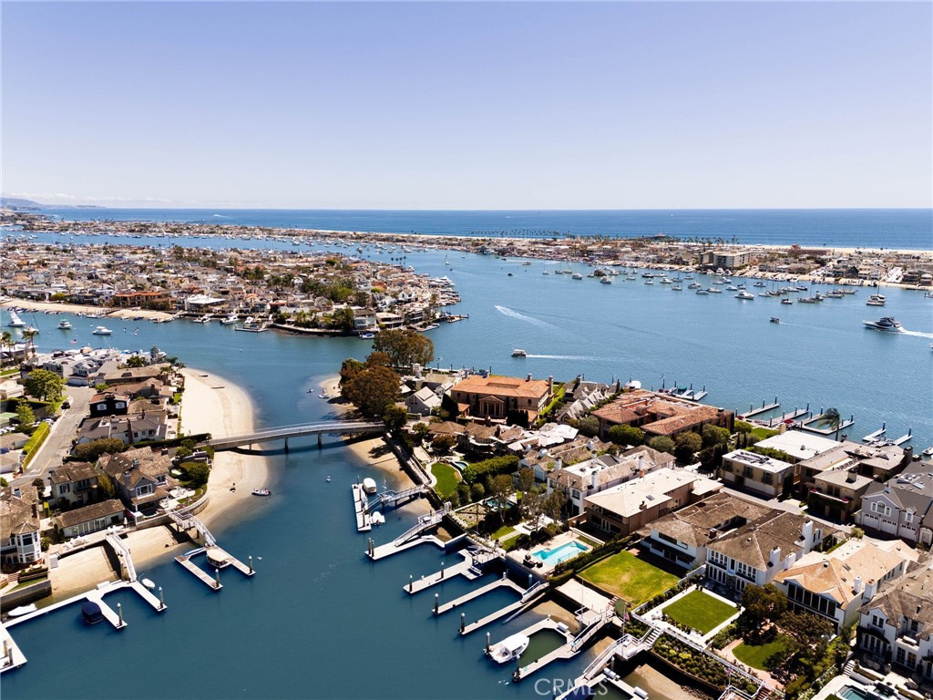 12 Harbor Island