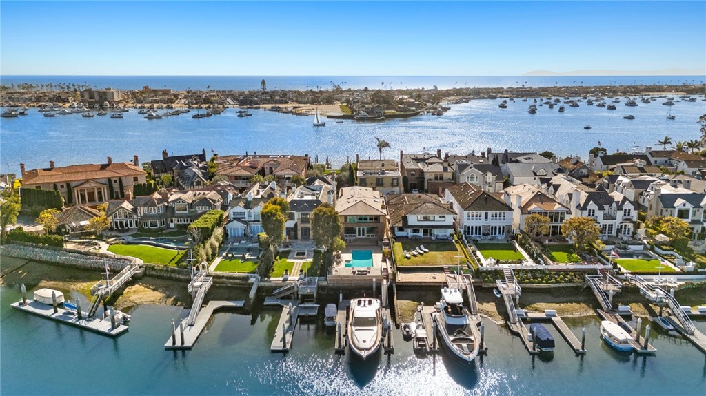 12 Harbor Island