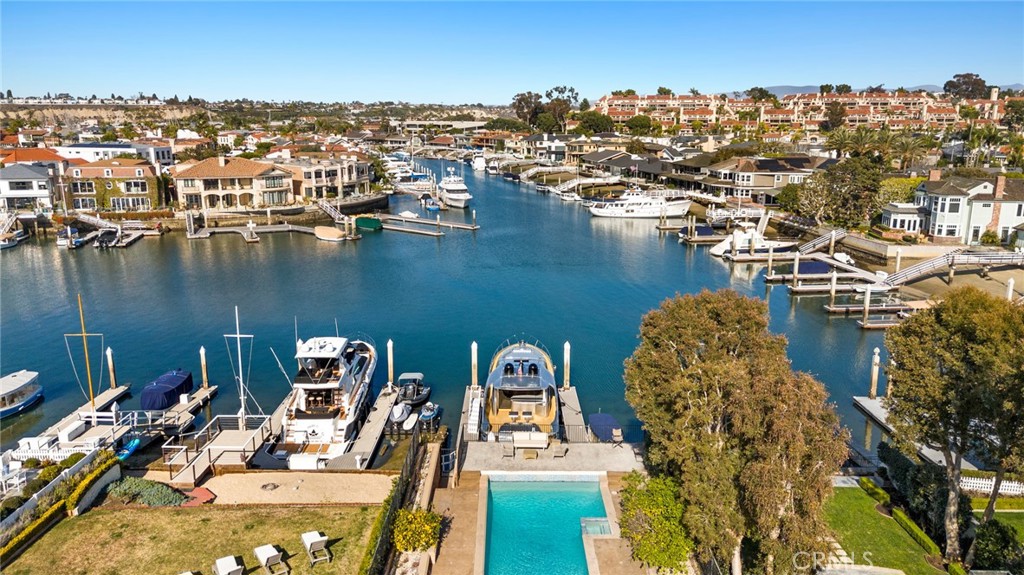12 Harbor Island