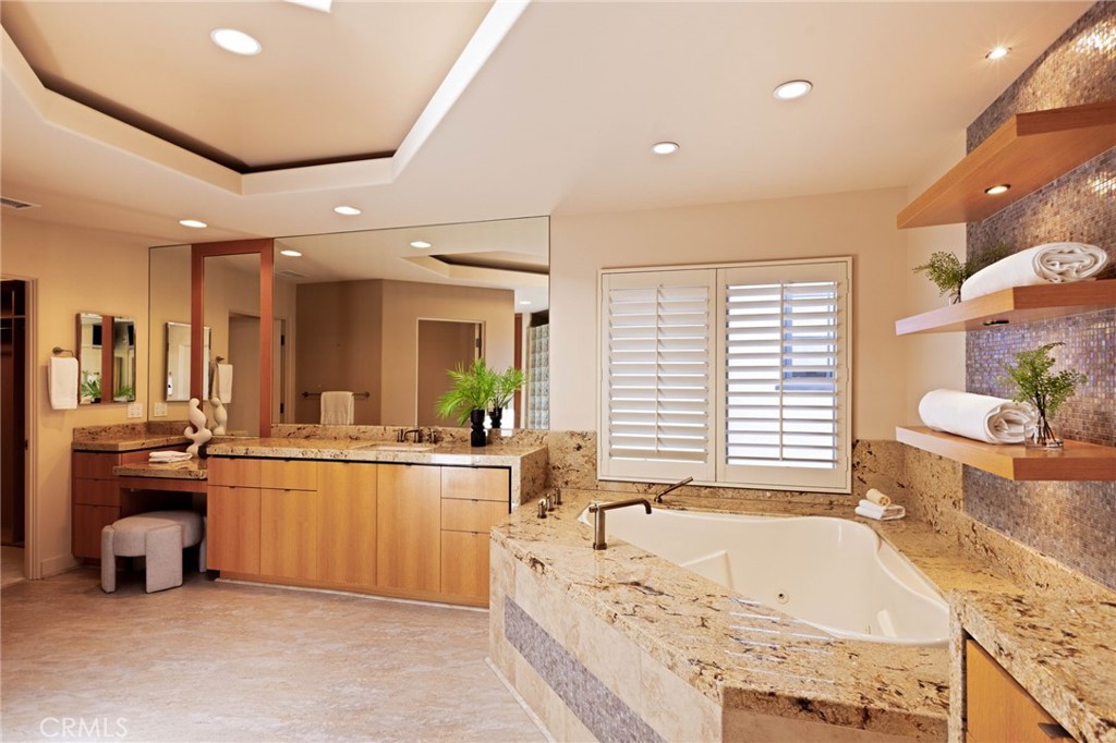 12 Harbor Island