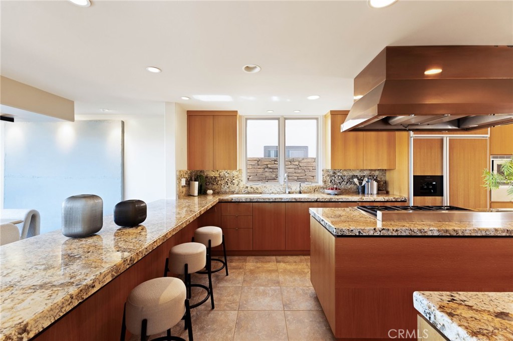12 Harbor Island
