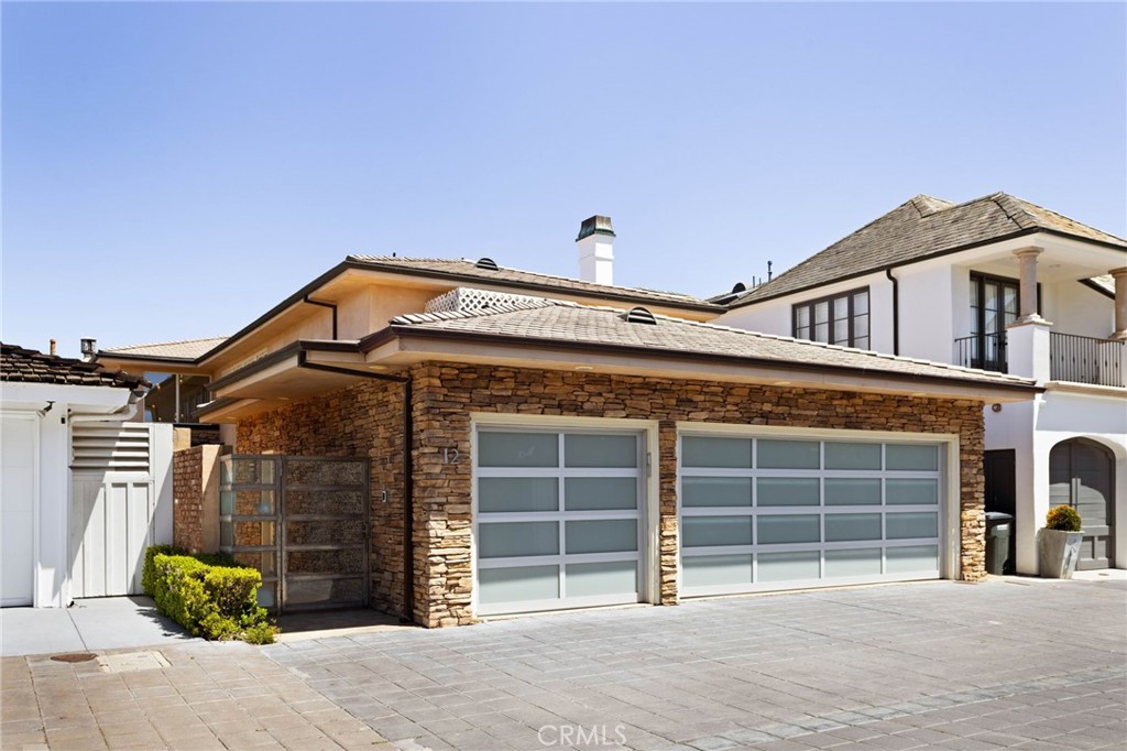 12 Harbor Island