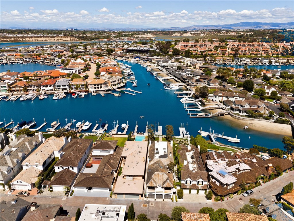 12 Harbor Island