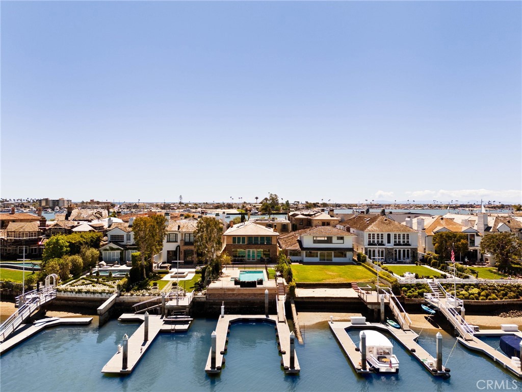 12 Harbor Island