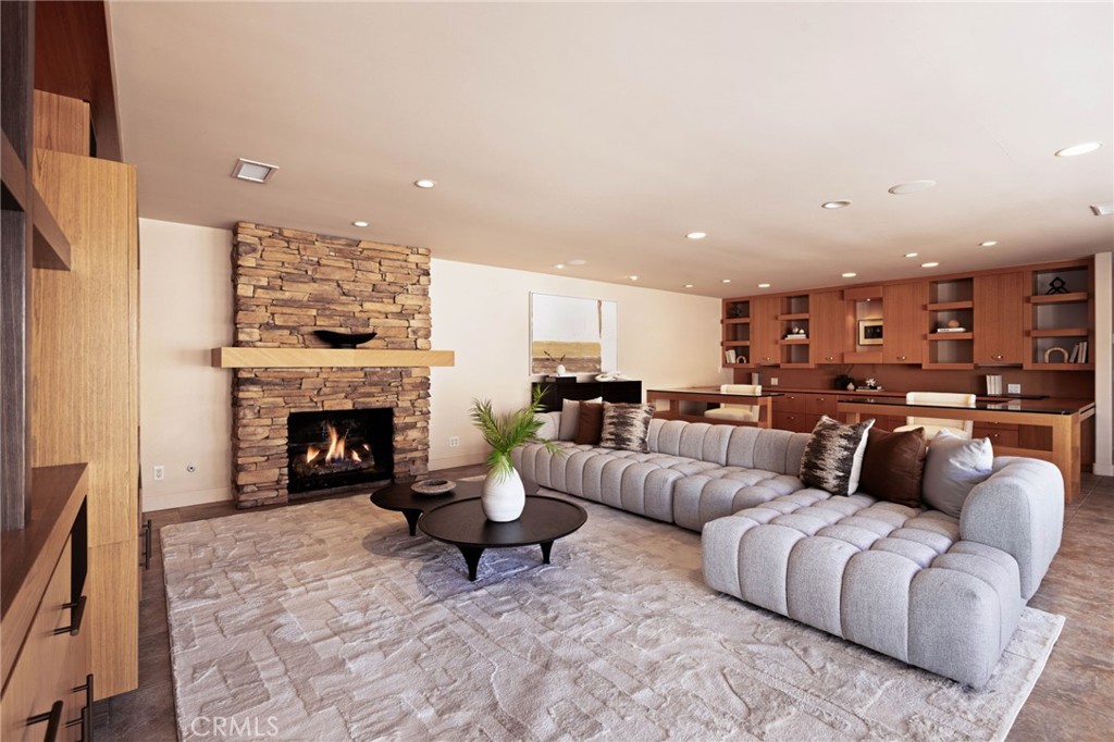 12 Harbor Island