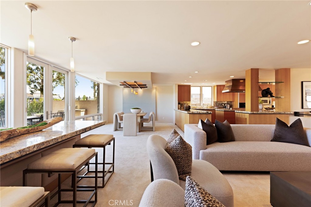12 Harbor Island