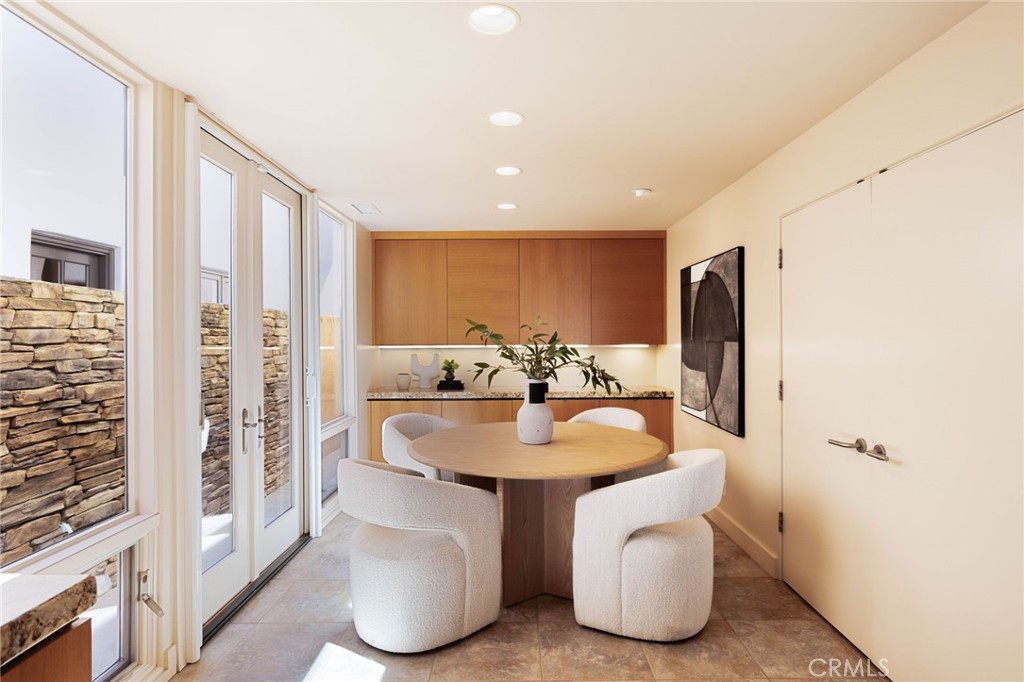 12 Harbor Island