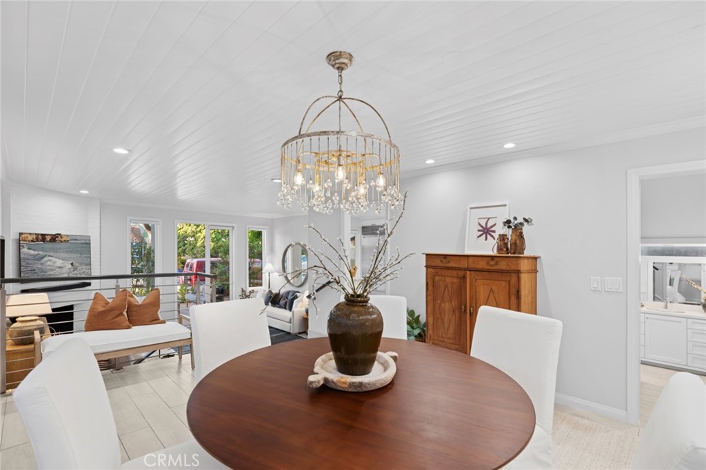 2117 Miramar Drive