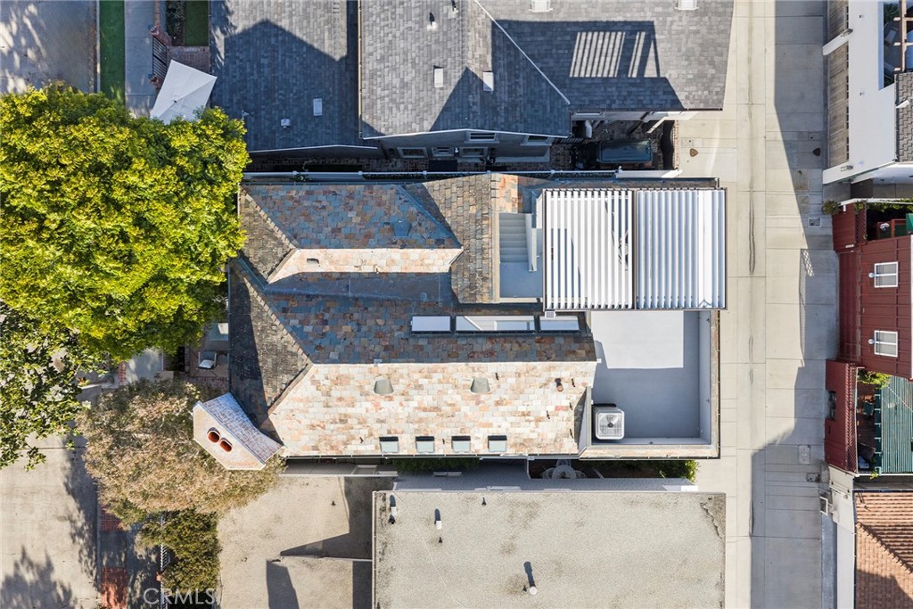 2117 Miramar Drive