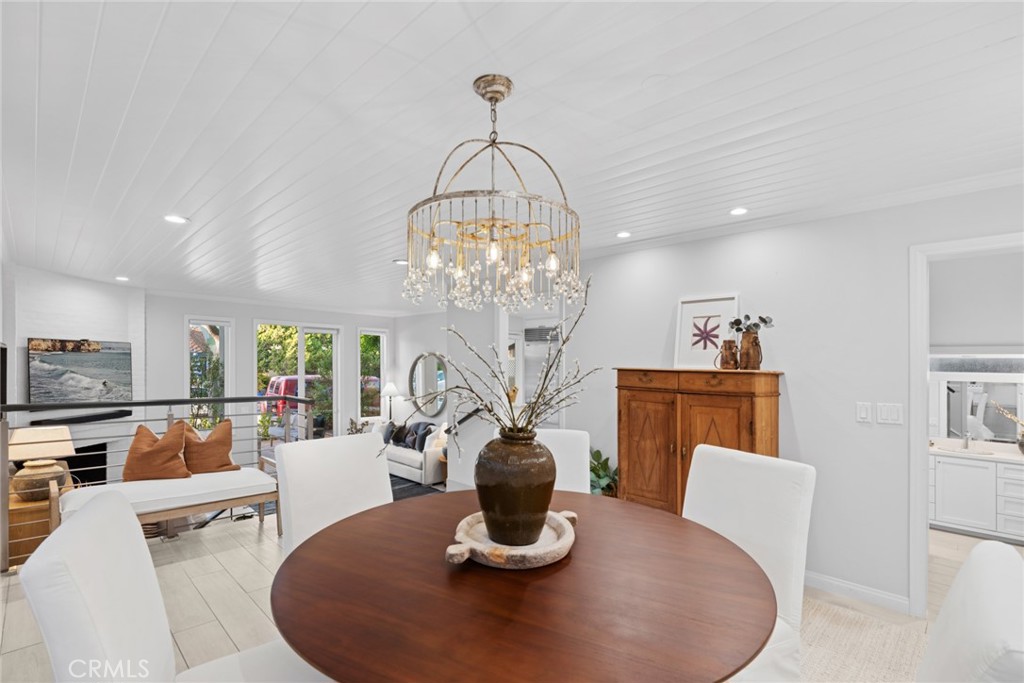 2117 Miramar Drive