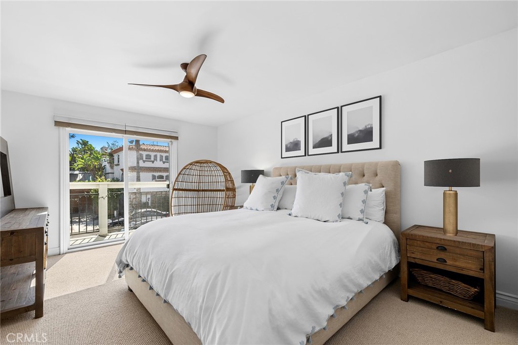 1202 E Balboa Boulevard